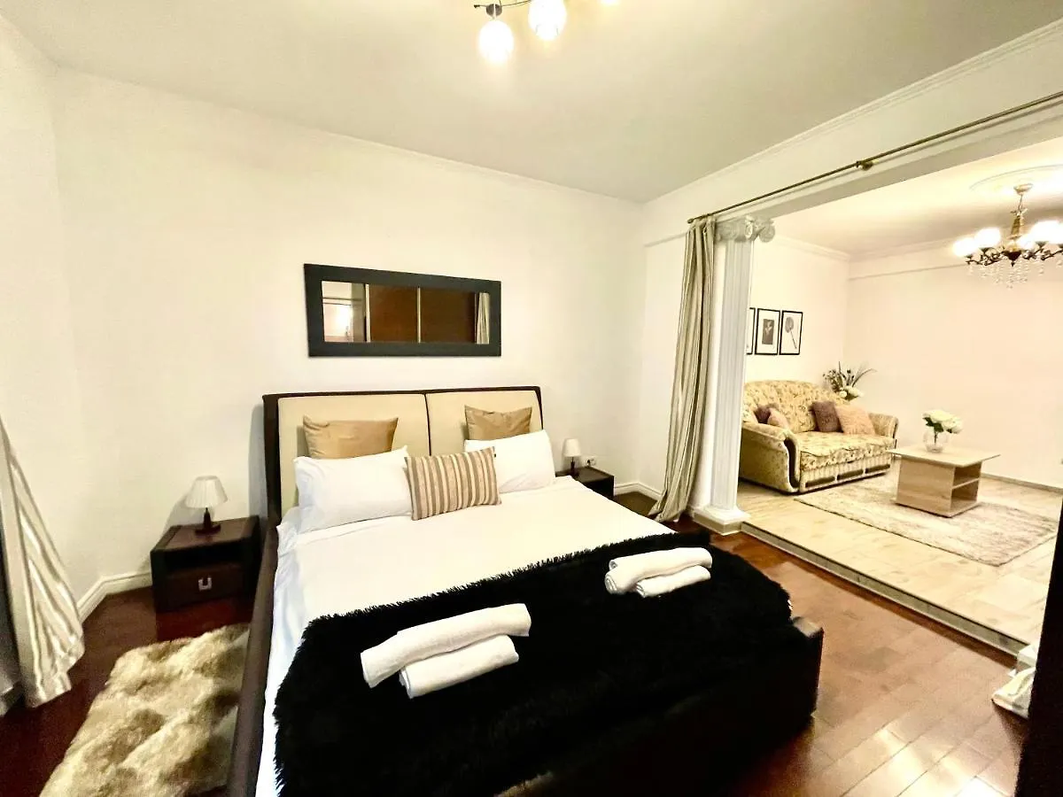 Baroq Central City Apartment Romania